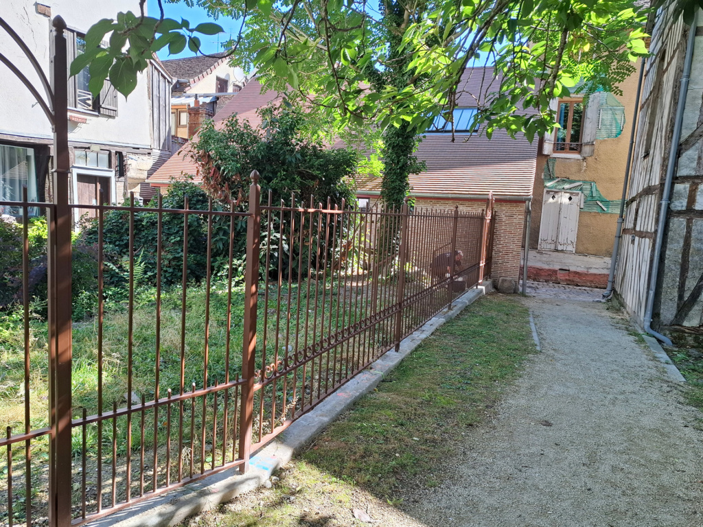 Détail du dessin original de la clôture en acier thermolaqué – Troyes