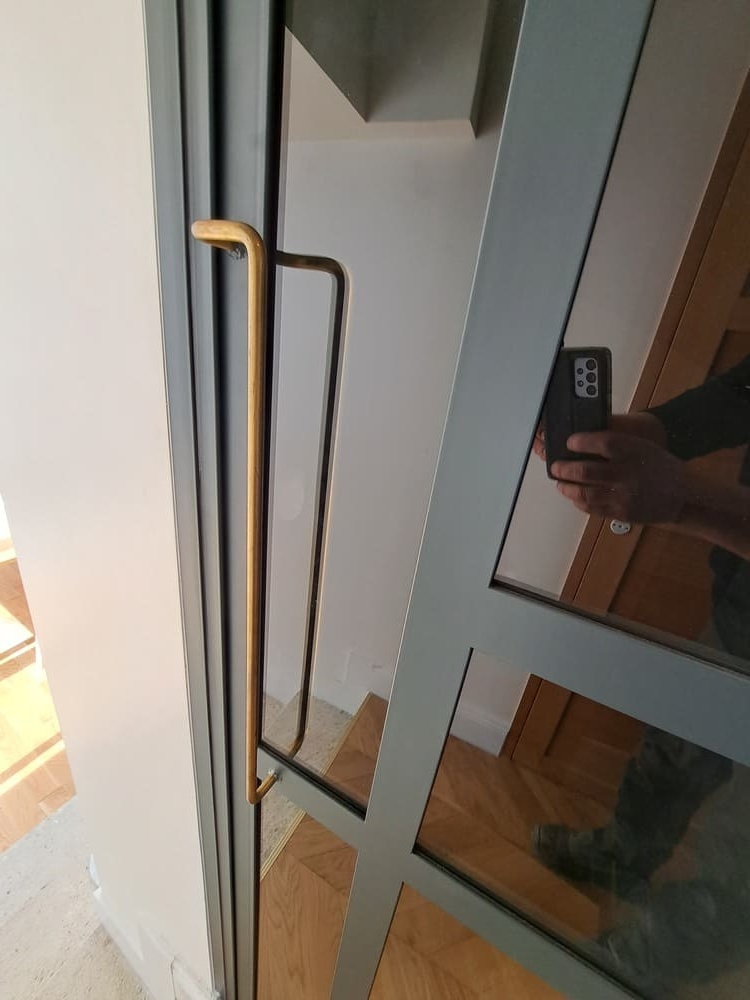 Porte extérieure en acier thermolaqué