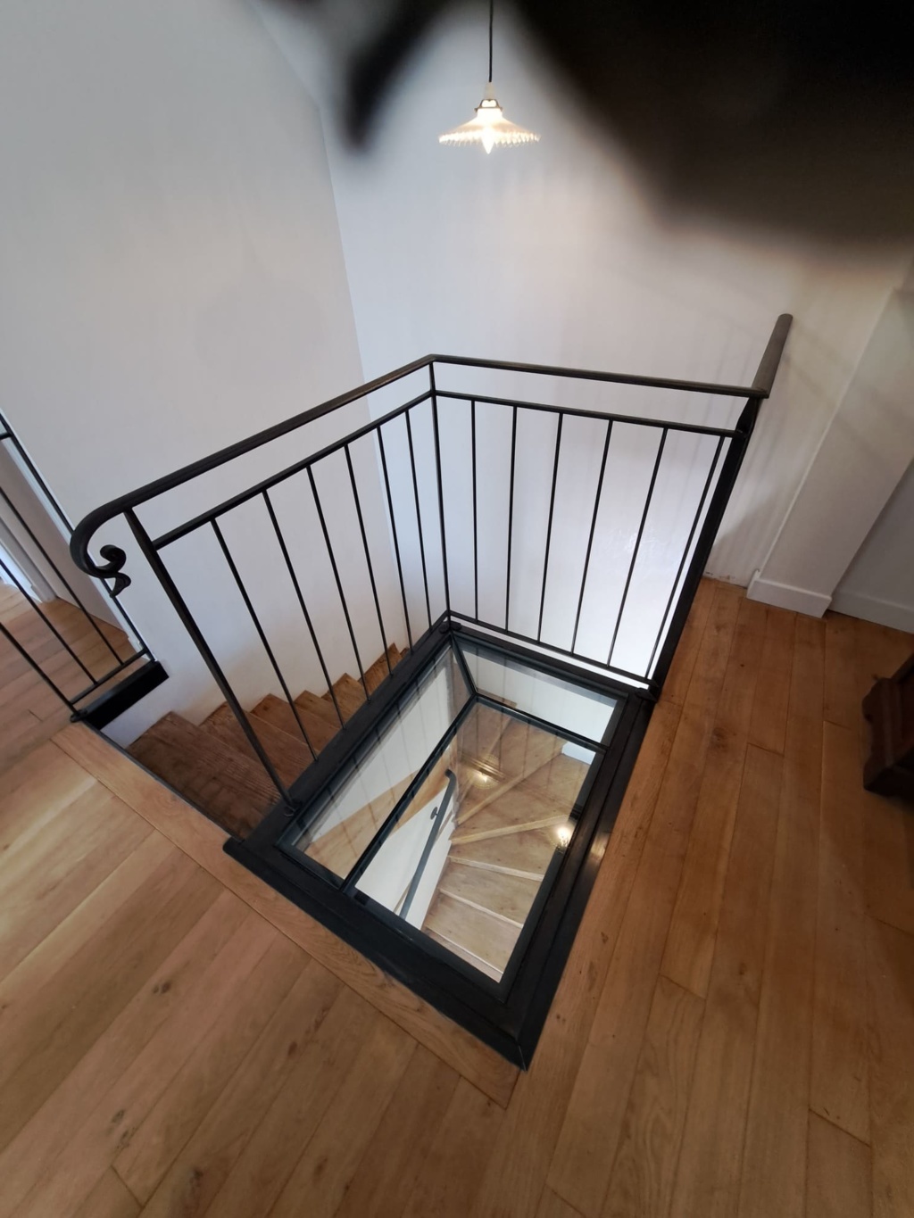 Seuil sur mesure en acier patiné