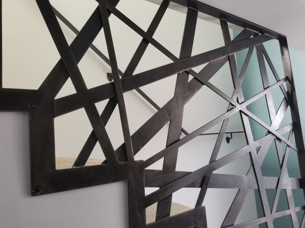 Garde-corps design en acier patiné