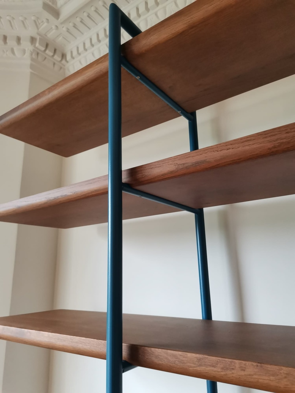 Étagères design créées à partir d’un dessin d’architecte