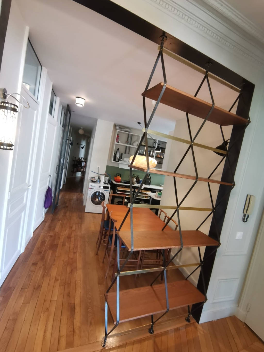 Supports d’étagères en noyer massif