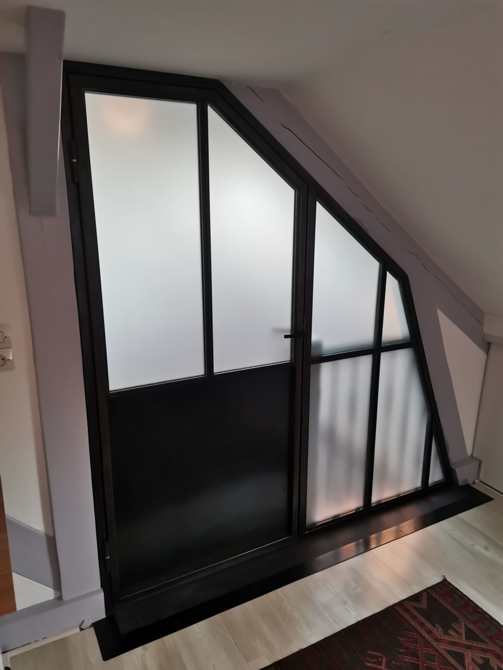 Verrière intérieure sur mesure avec verre sablé